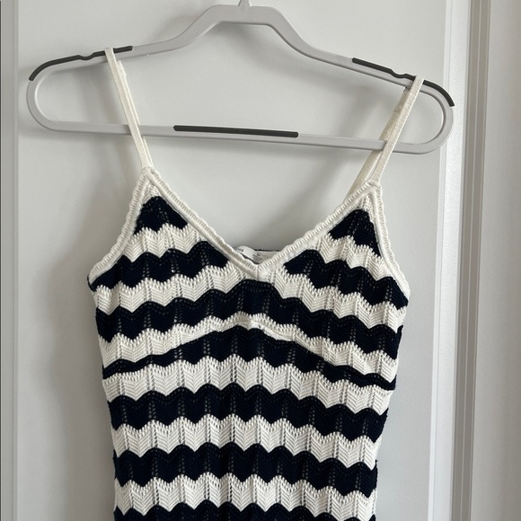 Hollister Crochet Style MIDI Dress M - Picture 4 of 9